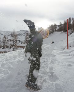 Spaß im Schnee (c) Mrs. und Mr. Fox (Gorfion Familotel Liechtenstein)
