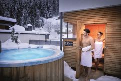 Wärmende Hot Mountain Sauna (Das SeeMOUNT Superior Active Nature Resort)