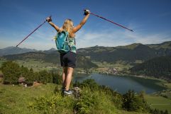 Wandern mit herrlichem Ausblick (c) TVB Kaiserwinkl (Das Walchsee Aktivresort)