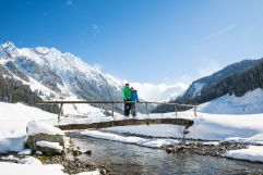 Winterwandern im Wimmertal (c) shootandstyle.com (Biohotel Castello Königsleiten)