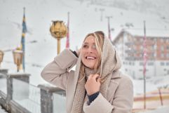 Winterwonderland auf der Terrasse des Hotels erleben (c) Dominik Cini (Hotel Zürserhof)