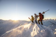 Wunderschöne Aussicht auf die winterliche Landschaft genießen (c) SalzburgerLand Tourismus (Biohotel Castello Königsleiten)