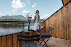 Wunderschöne Natur von der Terrasse des Steghauses aus betrachten (c) Jukka Pehkonen (Alpenhotel Kitzbühel)