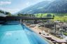 Exklusiver Pool der Skylounge (Wellnessresort Amonti &amp; Lunaris)