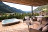 Terrasse mit traumhaftem Ausblick im Chalet Salena (c) Michael Huber (Hotel Quelle Nature Spa Resort)