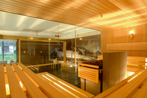 Die Sauna lädt zum Entspannen ein (Hotel Hinteregger) 