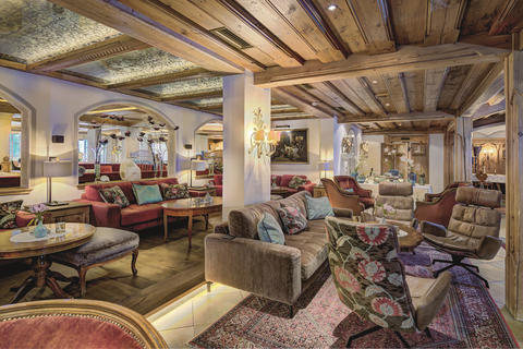 Gemütlicher Hotelbereich (Wellnessresidenz Schalber)