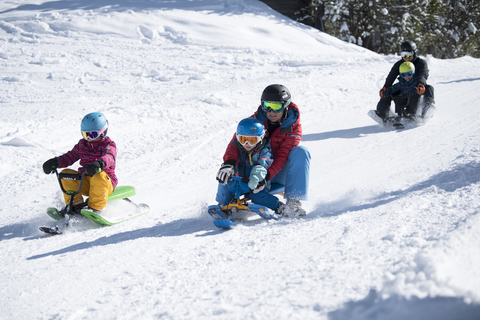 Ins Dorf rodeln in Malbun Liechtenstein Marketing)