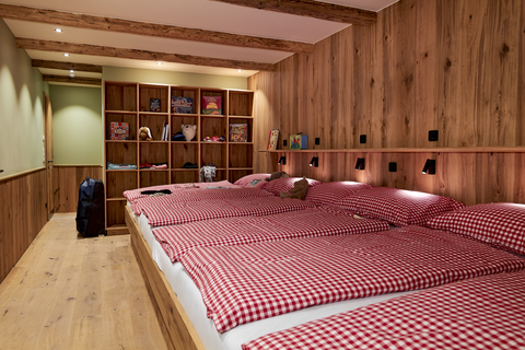 Mehrbettzimmer im Chalet (Berghaus Schröcken)