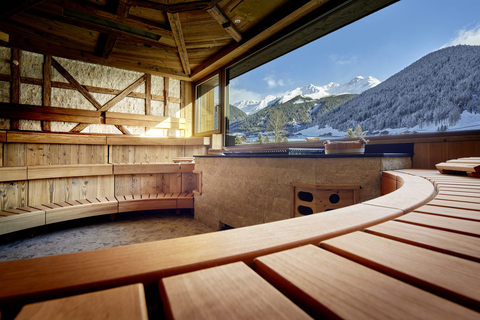 Timeless Sky SPA Mountain Fire Hot Sauna (c) Michael Huber (Hotel Quelle)