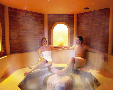 Wellnessoase genießen (c) (Hotel Alpina Kössen)