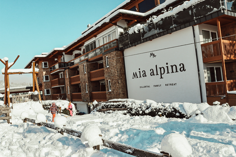 Winterliche Ansicht (Mia Alpina . Zillertal Family Retreat)